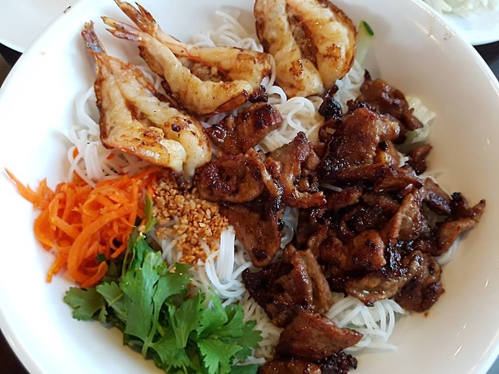 Corner Pho | restaurant | 1190 Hillsdale Ave, San Jose, CA 95118, USA | 4089787188 OR +1 408-978-7188