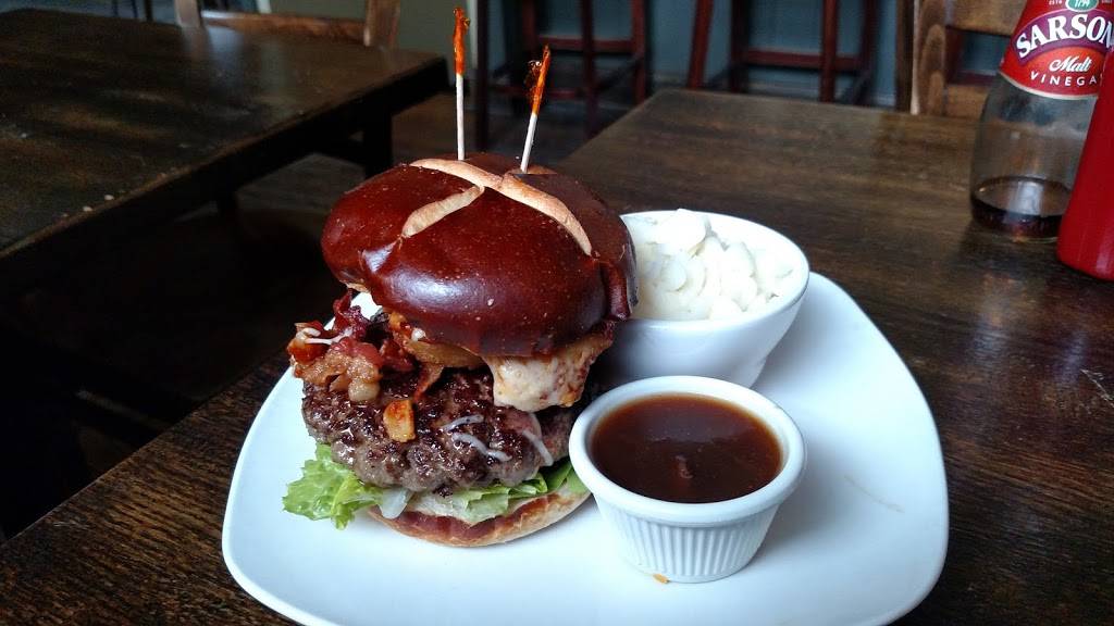 The Grafton Pub & Grill | restaurant | 4530 N Lincoln Ave, Chicago, IL 60625, USA | 7732719000 OR +1 773-271-9000