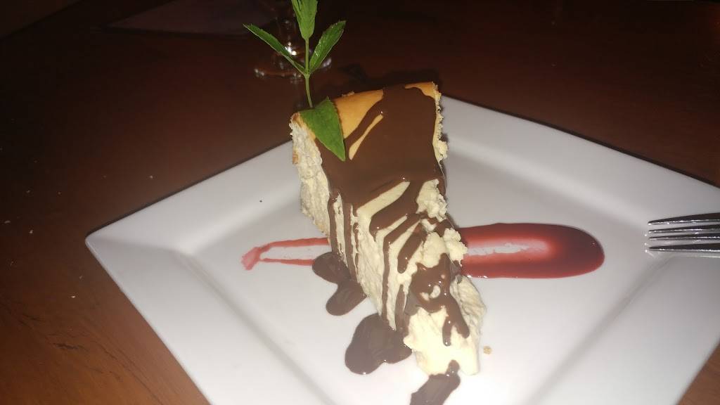 222 Lyon Tapas Bar | restaurant | 222 Lyon St N, Ottawa, ON K1R 5V9, Canada | 6132380222 OR +1 613-238-0222