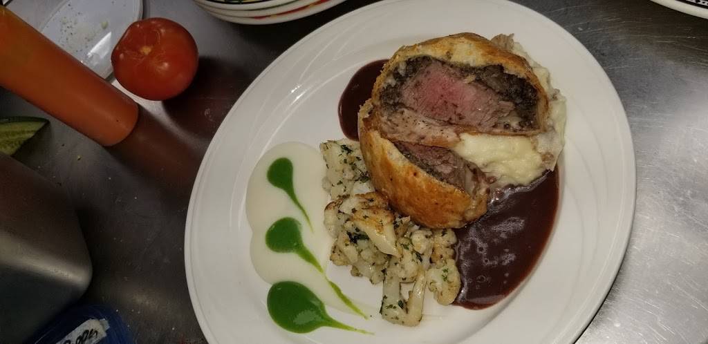 The View Grill | restaurant | 111 Lattingtown Rd, Glen Cove, NY 11542, USA | 5162009603 OR +1 516-200-9603