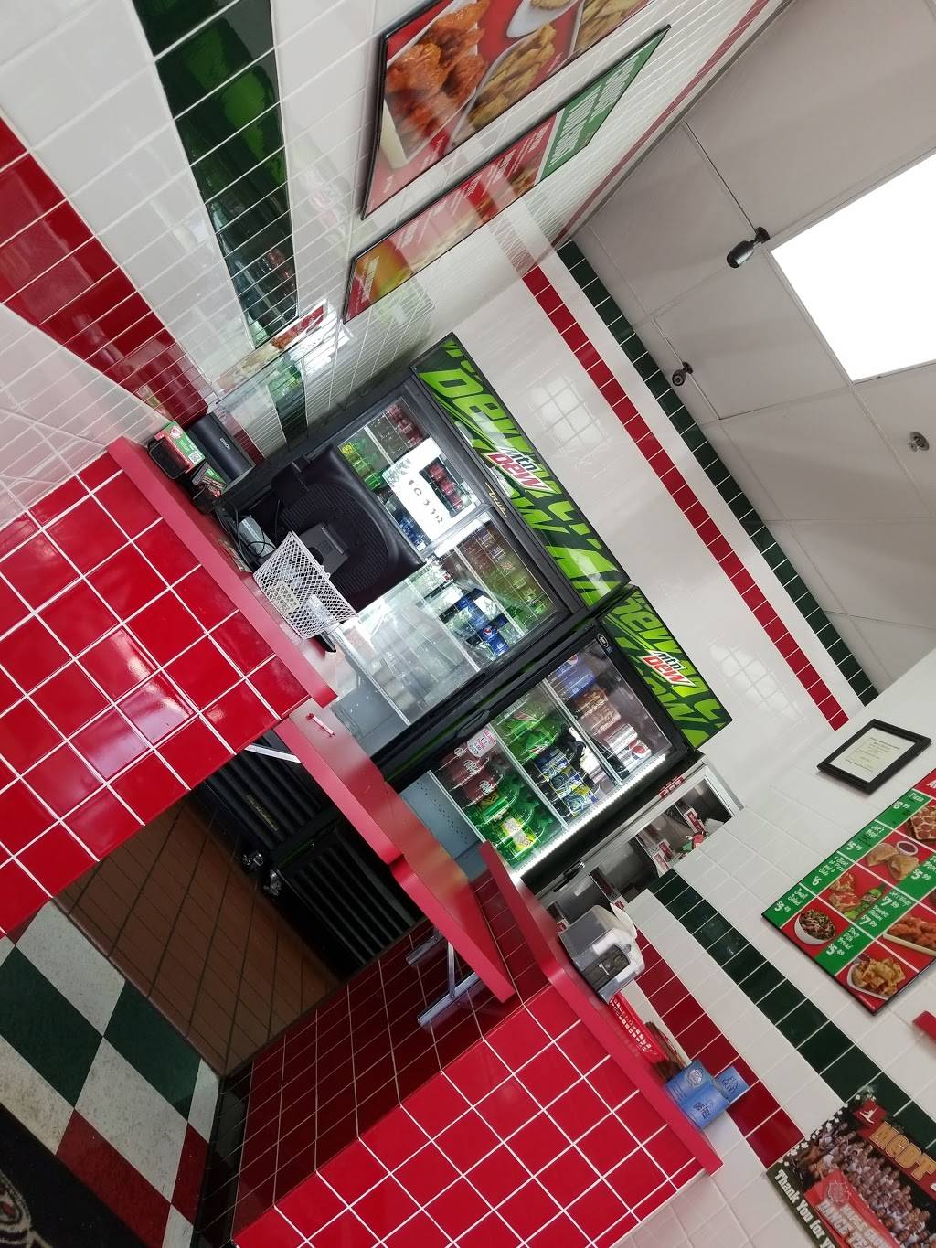 Jets Pizza | meal delivery | 16338 County Rd 30, Maple Grove, MN 55311, USA | 7634167835 OR +1 763-416-7835