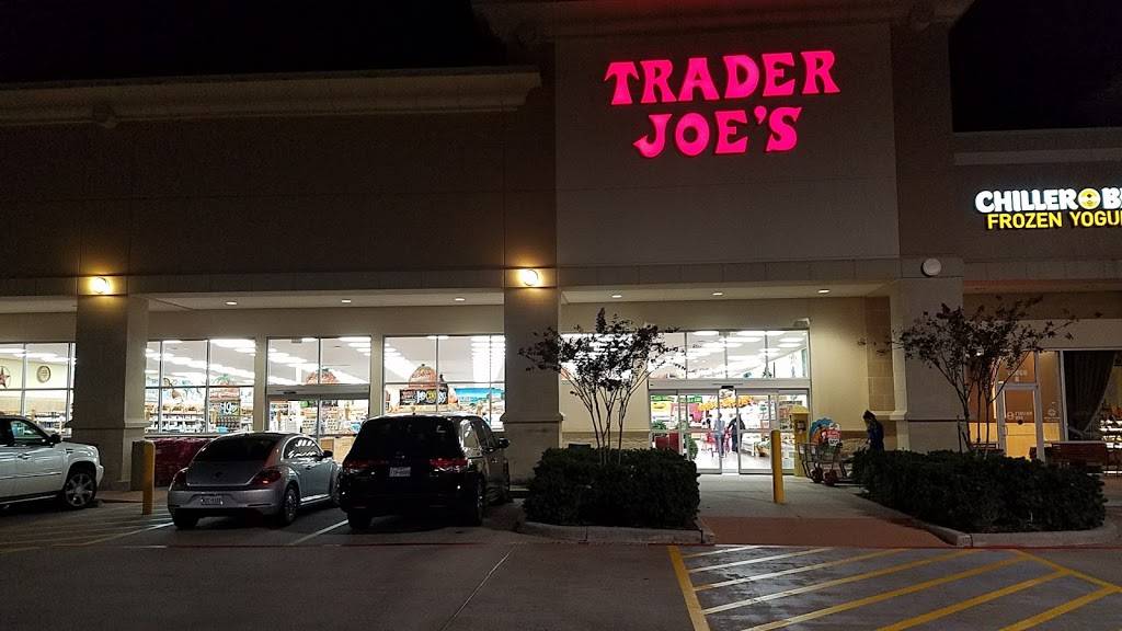 Indian Springs Center | shopping mall | 10777-10807, Kuykendahl Rd, The Woodlands, TX 77382, USA | 7135993500 OR +1 713-599-3500