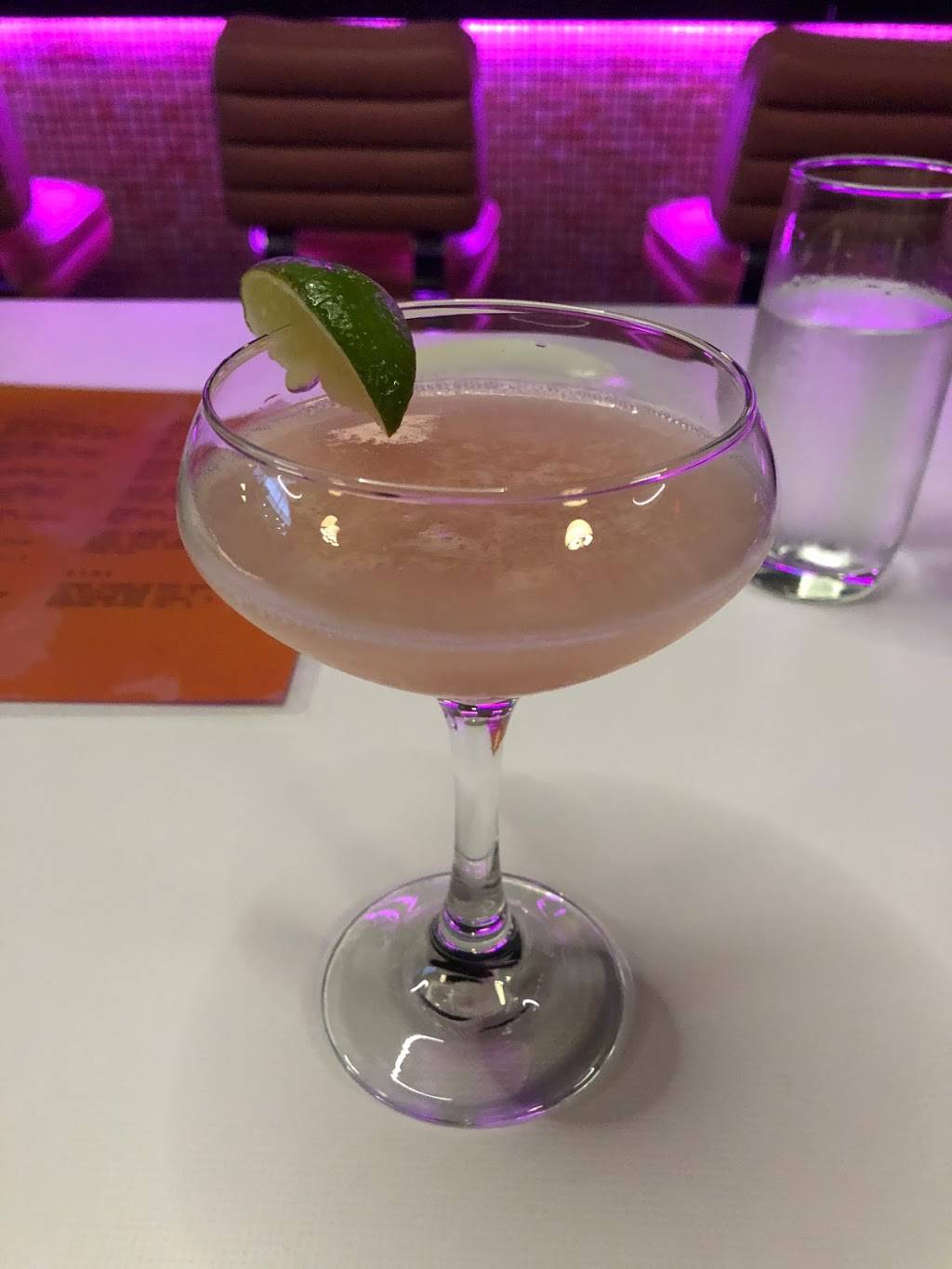 Neon Tiger | restaurant | 654 King St, Charleston, SC 29403, USA | 8436403902 OR +1 843-640-3902