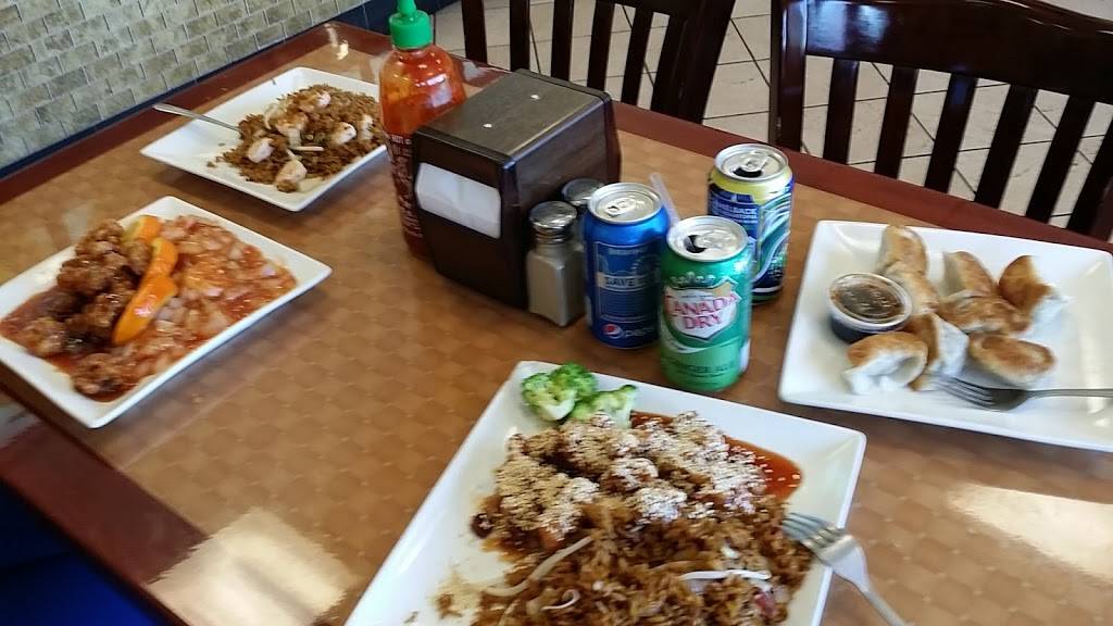 Yoans Garden | restaurant | 849 Green St # 3, Iselin, NJ 08830, USA | 7326365080 OR +1 732-636-5080