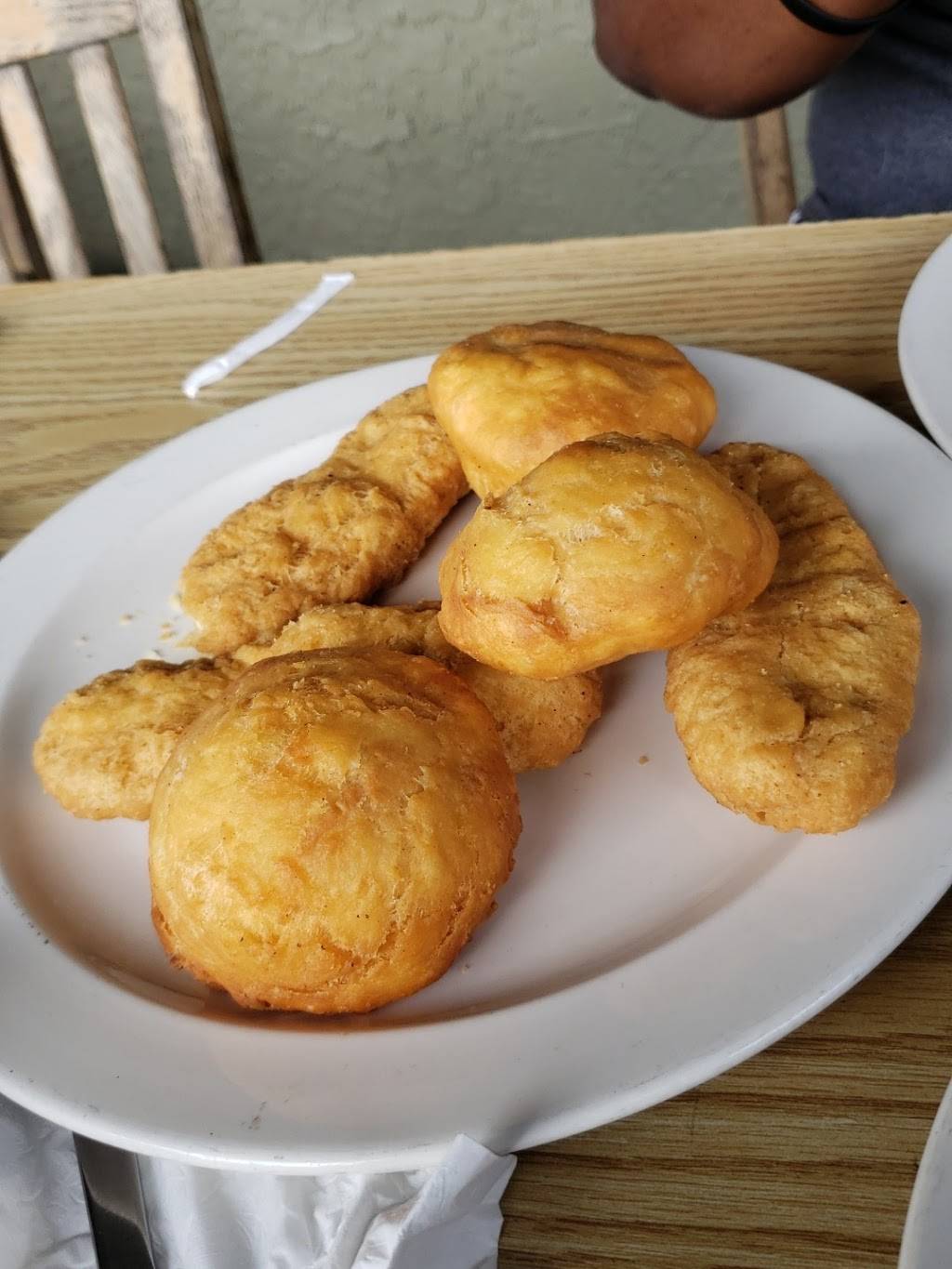 Marks Jamaican Bar and Grill | restaurant | 10173 University Blvd, Orlando, FL 32817, USA | 4076369290 OR +1 407-636-9290