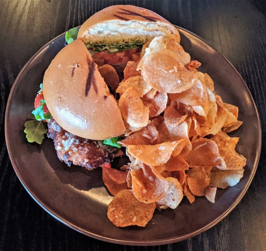 Locale Italian Kitchen | restaurant | 7995 Blue Diamond Rd #106, Las Vegas, NV 89178, USA | 7023300404 OR +1 702-330-0404