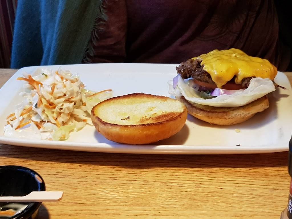 Applebees Grill + Bar | restaurant | 11 Gurnet Rd, Brunswick, ME 04011, USA | 2077219920 OR +1 207-721-9920