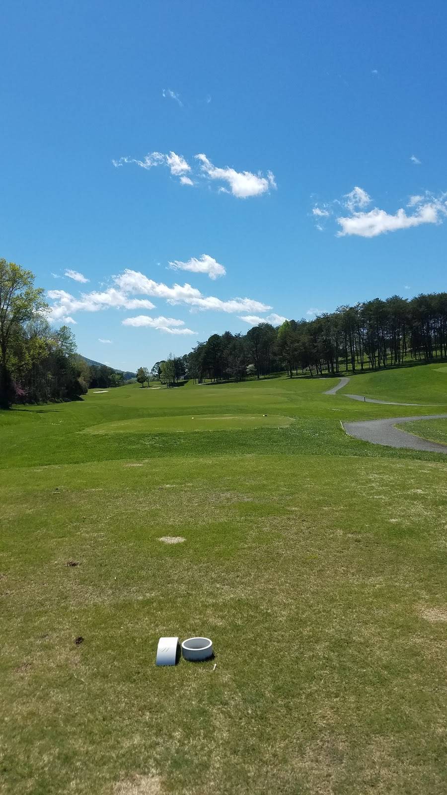 Woodlake Lodge, Golf, and Country Club | restaurant | 330 Woodlake Blvd, Tazewell, TN 37879, USA | 4236266010 OR +1 423-626-6010