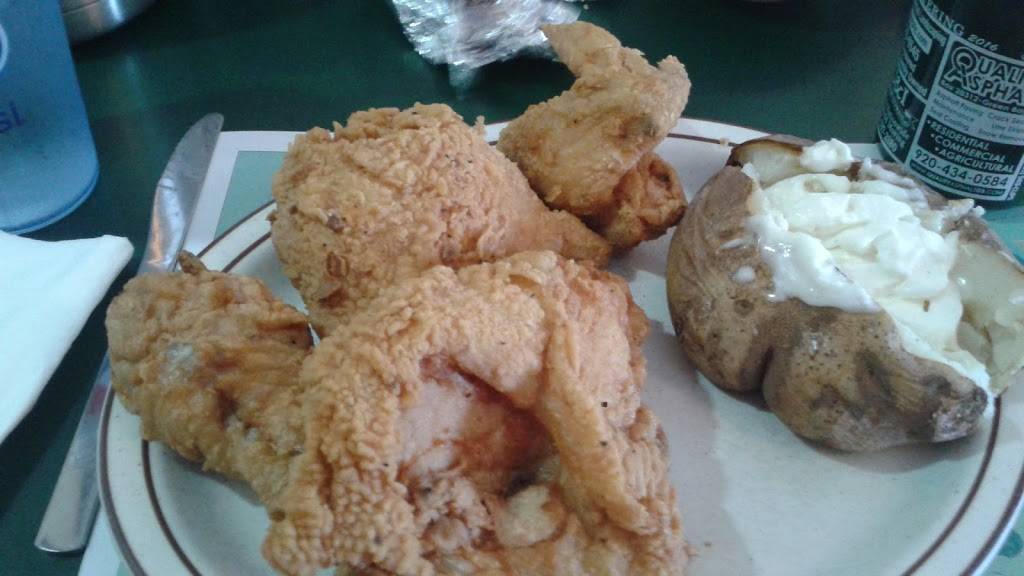 Home Town Cafe | restaurant | 1456 W Mason St, Green Bay, WI 54303, USA | 9204981054 OR +1 920-498-1054