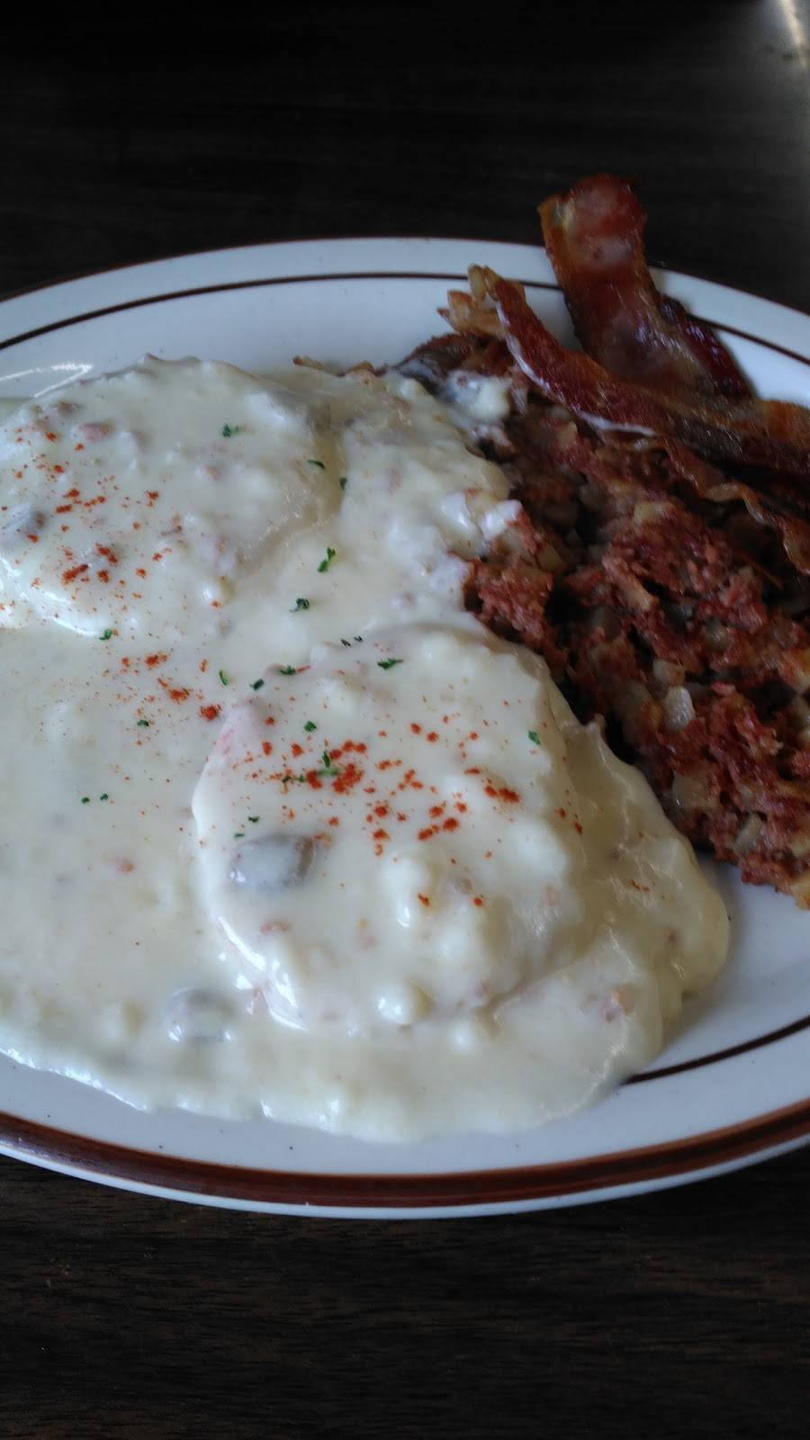 Pabas Restaurant | restaurant | 1215 Thomaston Ave, Waterbury, CT 06704, USA | 2037538545 OR +1 203-753-8545