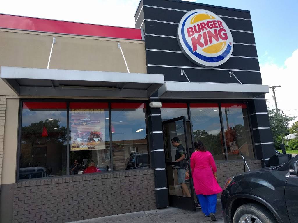 Burger King | restaurant | 412 South St, Front Royal, VA 22630, USA | 5406353326 OR +1 540-635-3326