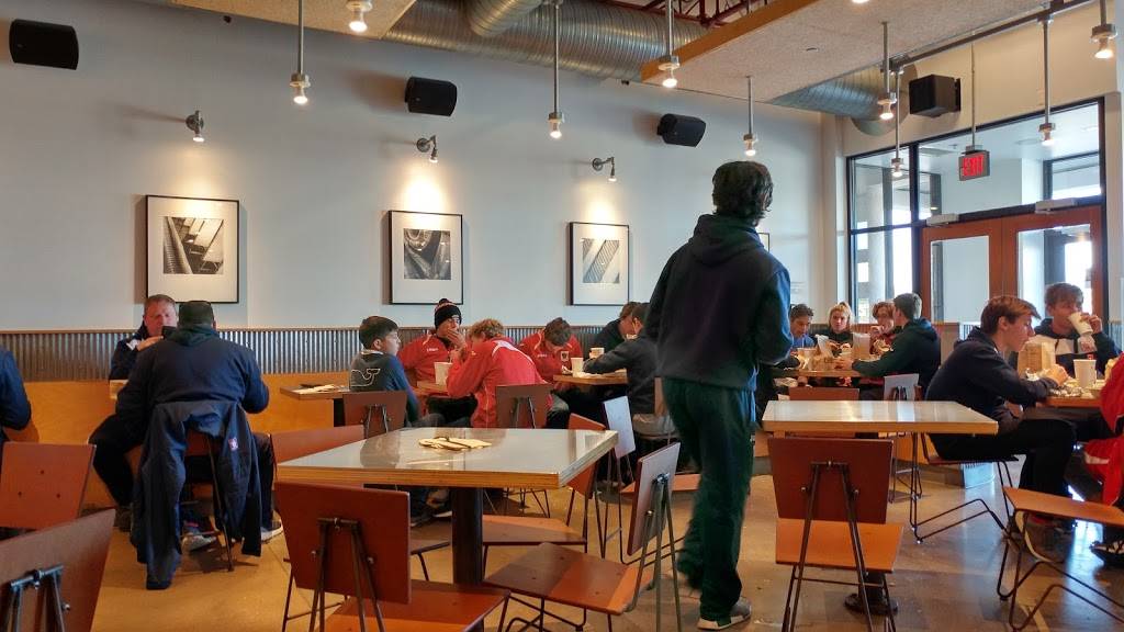 Chipotle Mexican Grill | restaurant | 1676 Clarkson Rd, Chesterfield, MO 63017, USA | 6365367752 OR +1 636-536-7752