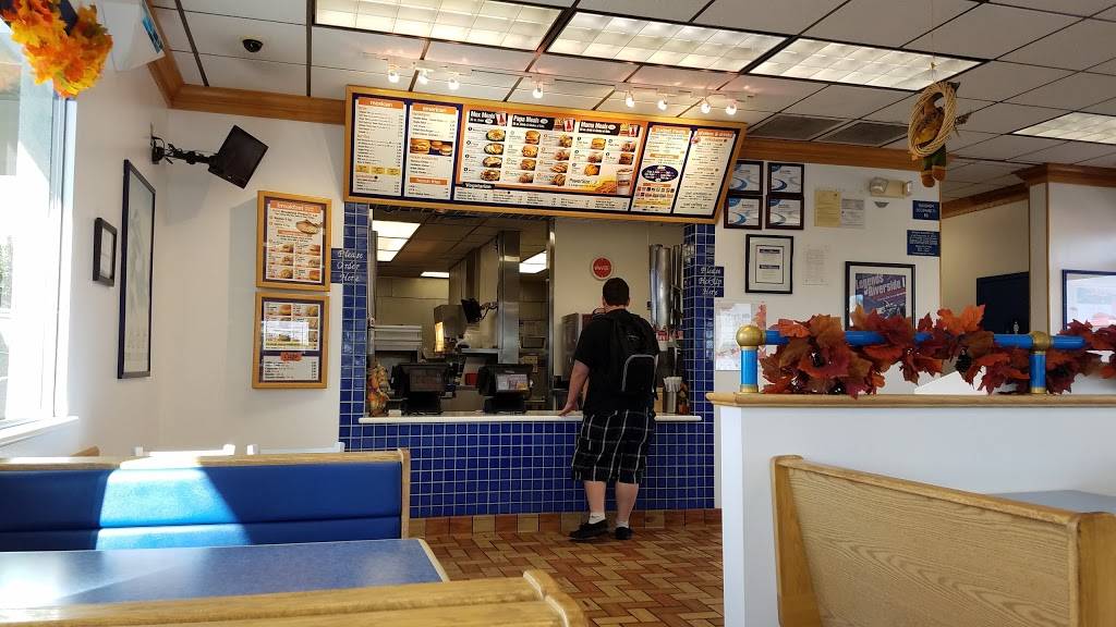 Bakers Drive-Thru | restaurant | 12820 Day St, Moreno Valley, CA 92553, USA | 9098845233 OR +1 909-884-5233