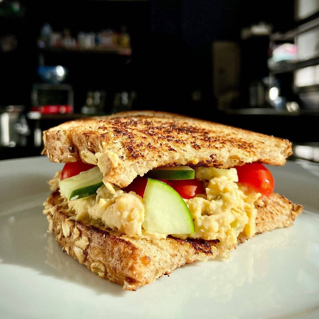 Green Box Kitchen | restaurant | 400 N Market St, Wilmington, DE 19801, USA | 3022742195 OR +1 302-274-2195