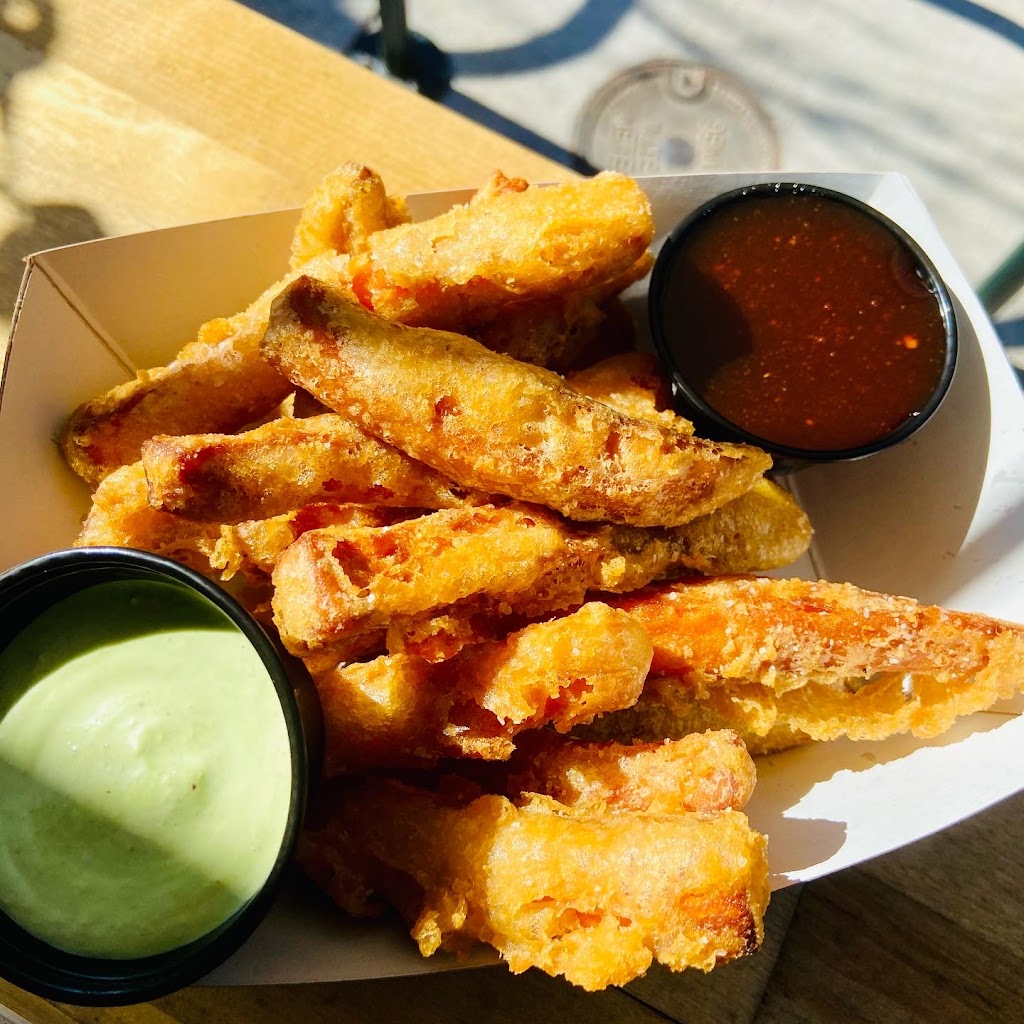 Family Meal, Co. - Food Truck | restaurant | 3600 E 40th Ave, Denver, CO 80205, USA | 7202441401 OR +1 720-244-1401