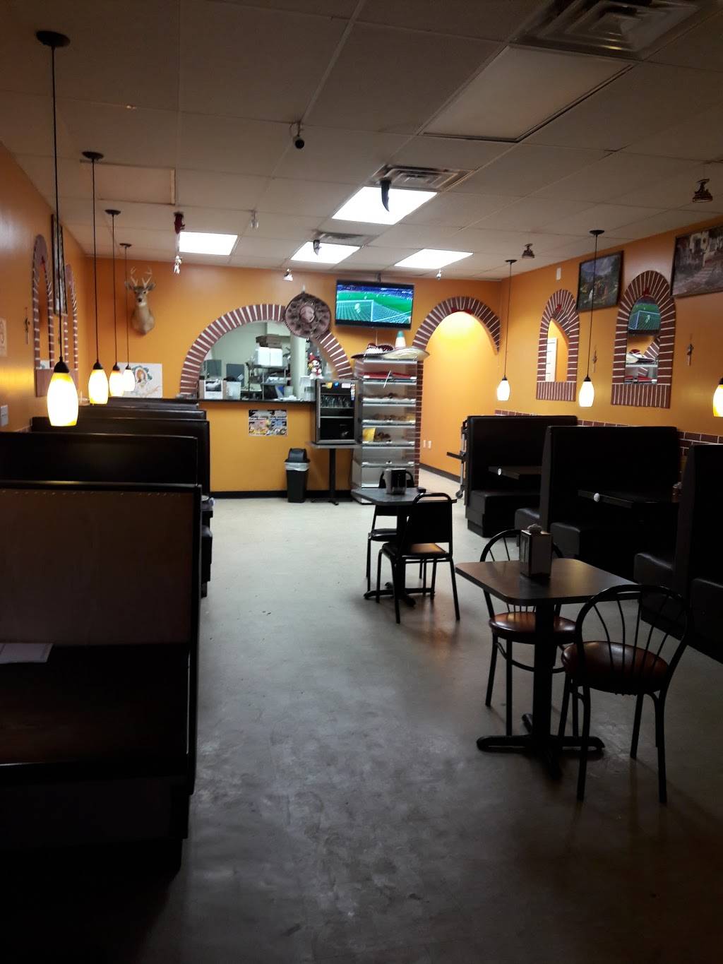 Vargas Restaurant & Bakery | bakery | 3706, 1009 Old Eastern Ave, Essex, MD 21221, USA | 4106862547 OR +1 410-686-2547