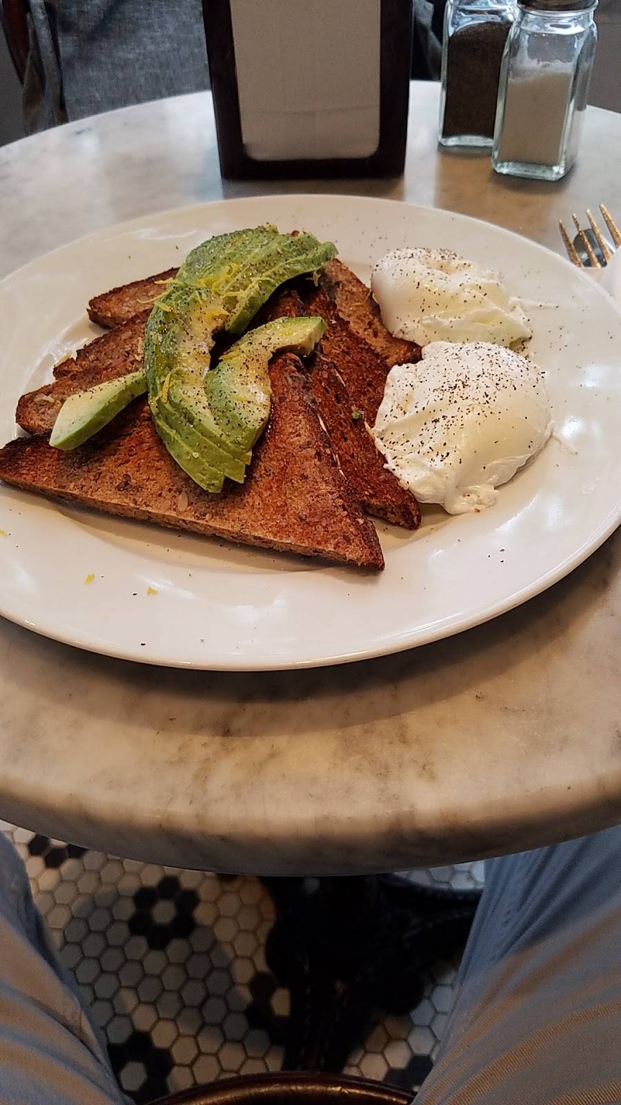 Hudson Cafe | restaurant | 628 Hudson St, New York, NY 10014, USA | 2123901744 OR +1 212-390-1744