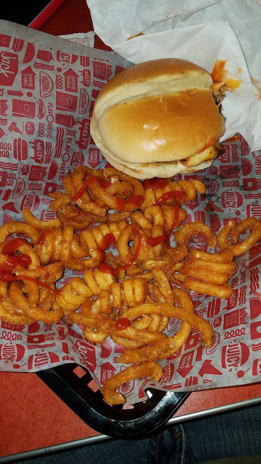 Jack in the Box | restaurant | 2090 N Arizona Ave, Chandler, AZ 85225, USA | 4808215671 OR +1 480-821-5671