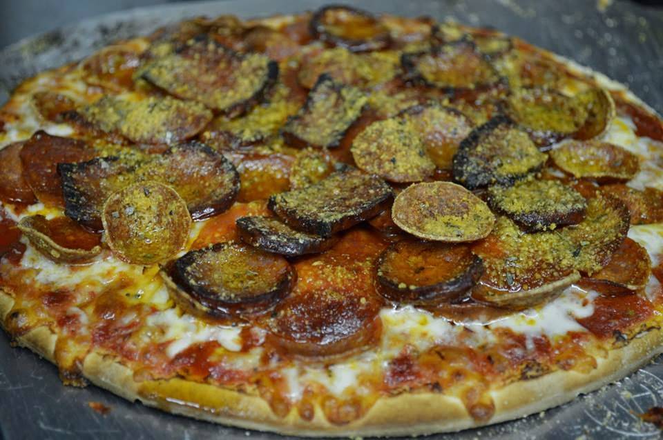 Frankies Pizza | restaurant | 200 Granville St, Columbus, OH 43230, USA | 6144765555 OR +1 614-476-5555