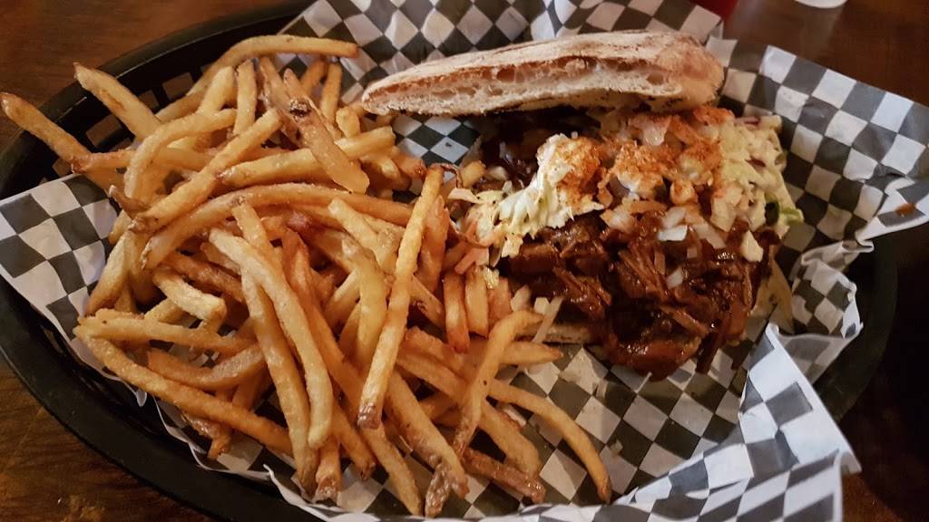 Shmokey’s BBQ | restaurant | 1186 Frances St, London, ON N5W 2N1, Canada | 5196946948 OR +1 519-694-6948