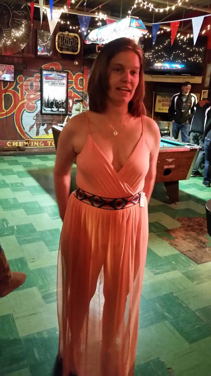 Triangle Saloon, Inc. | restaurant | 1634 E Kirby Ave, Muncie, IN 47302, USA | 7652820599 OR +1 765-282-0599