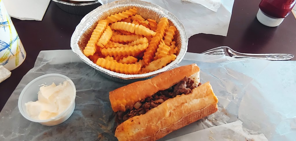 Chubbys cheesesteaks | restaurant | 442 E Wickenburg Way, Wickenburg, AZ 85390, USA | 9286849143 OR +1 928-684-9143