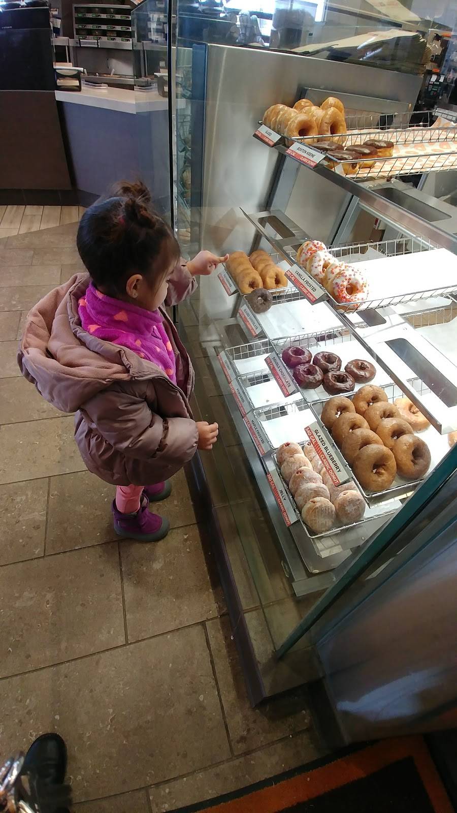 Dunkin | bakery | 14 Brady Dr, Hudson, NH 03051, USA | 6034176160 OR +1 603-417-6160