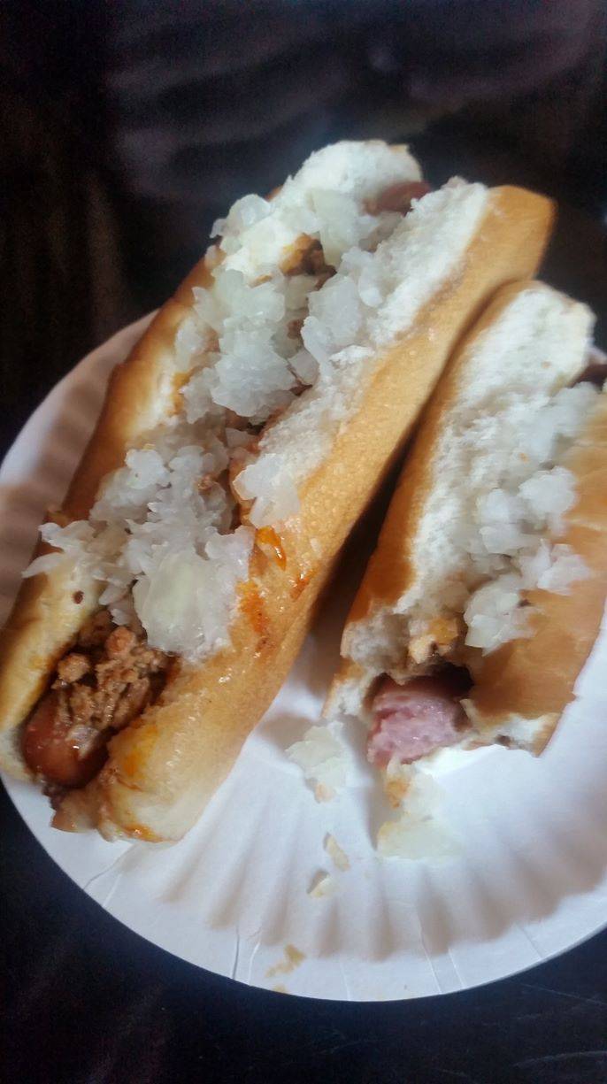 Coney Island Famous Weiners | restaurant | 15 N Liberty St, Cumberland, MD 21502, USA | 3017770380 OR +1 301-777-0380