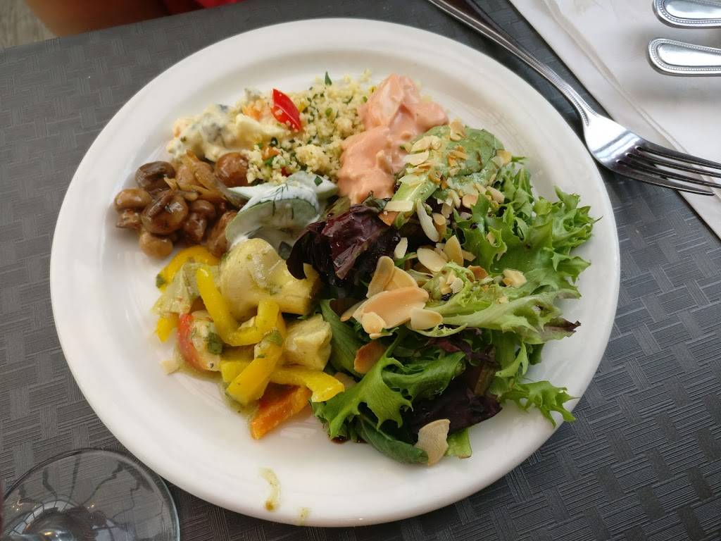 Restaurant LEscalope | restaurant | 597 Rue de Saint Jovite, Mont-Tremblant, QC J8E 2Z9, Canada | 8194253354 OR +1 819-425-3354