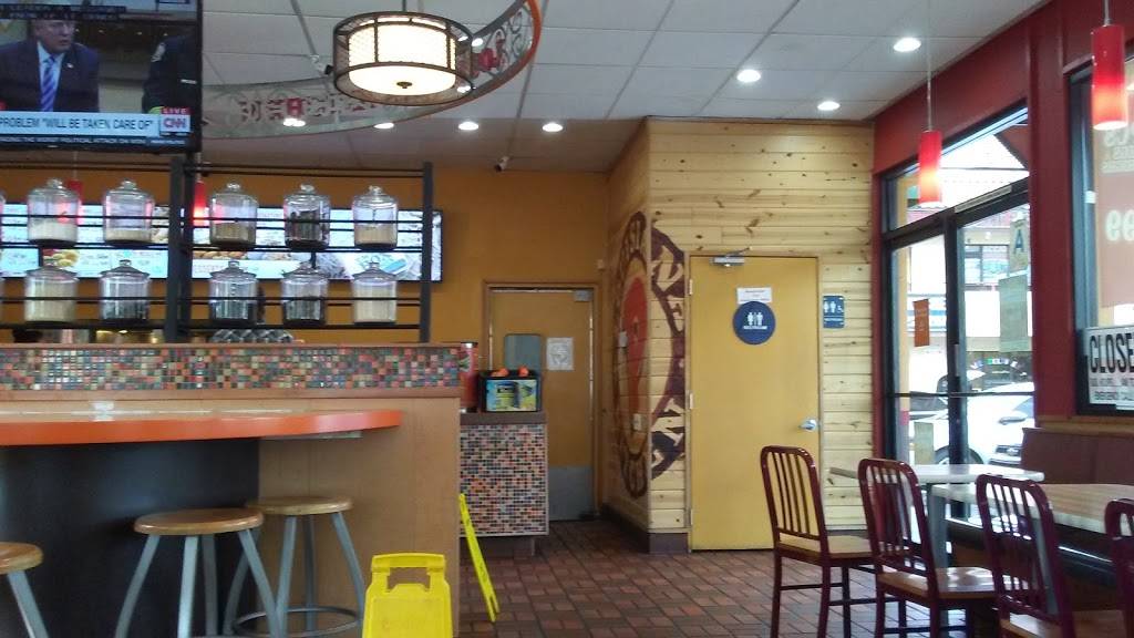 Popeyes Louisiana Kitchen | restaurant | 2000 Marengo St, Los Angeles, CA 90033, USA | 3232238529 OR +1 323-223-8529