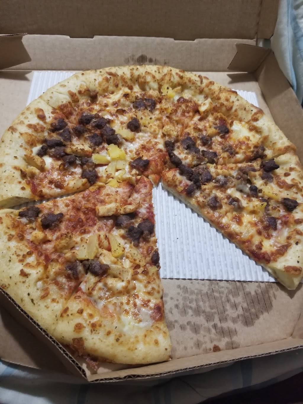 Pizza Hut | meal takeaway | 3578 Summer Ave, Memphis, TN 38122, USA | 9013274024 OR +1 901-327-4024