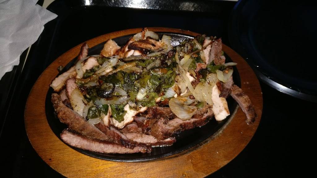 Taco Cabana | restaurant | 8516 Fredericksburg Rd, San Antonio, TX 78229, USA | 2106150902 OR +1 210-615-0902