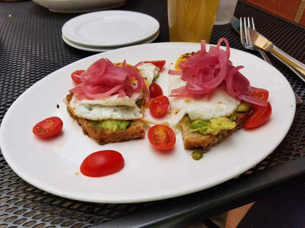 SideBar | restaurant | 24 S King St, Leesburg, VA 20175, USA | 5715103244 OR +1 571-510-3244