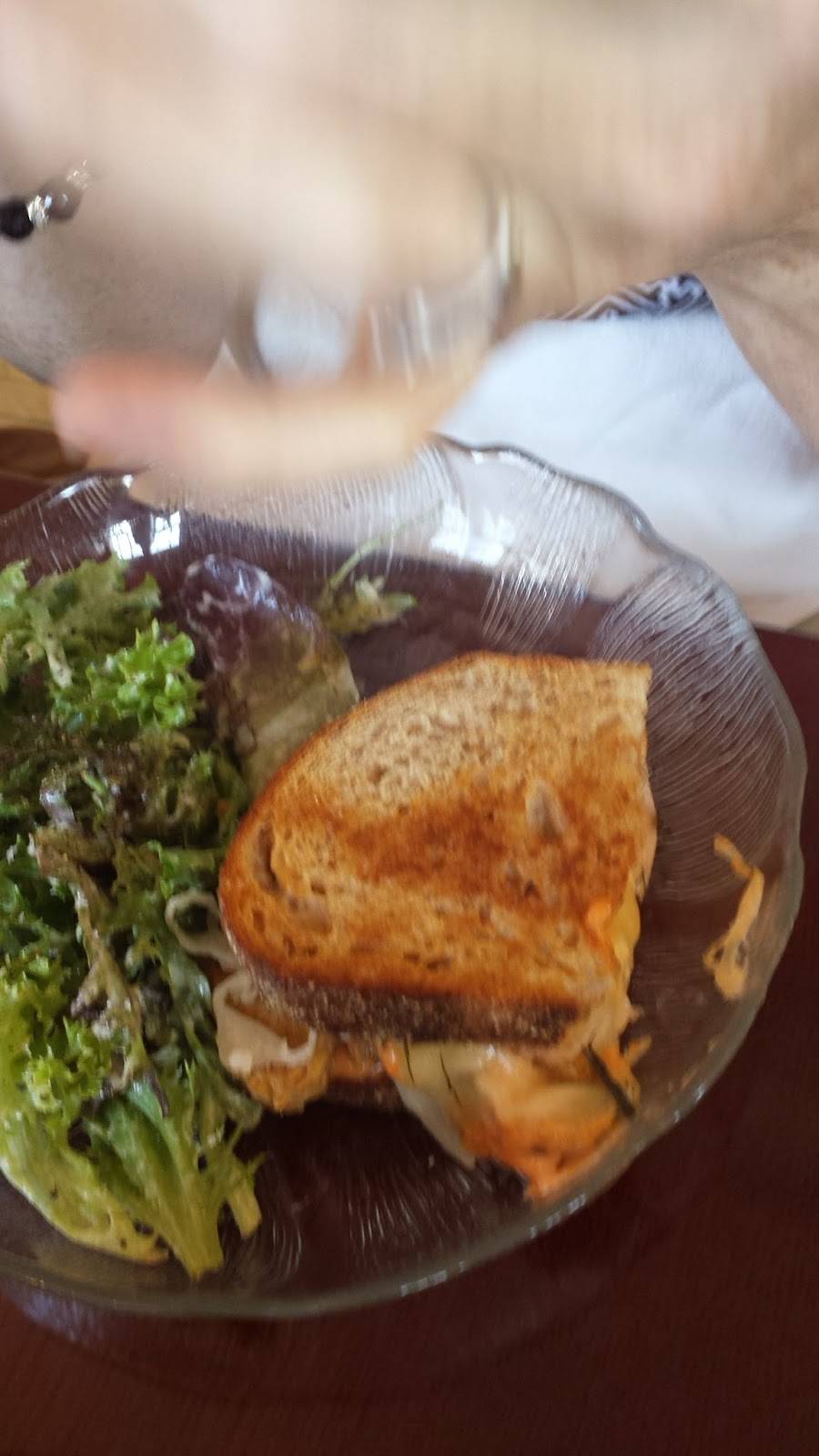 Savory Maine Dining & Provisions | restaurant | 11 Water St, Damariscotta, ME 04543, USA | 2075632111 OR +1 207-563-2111