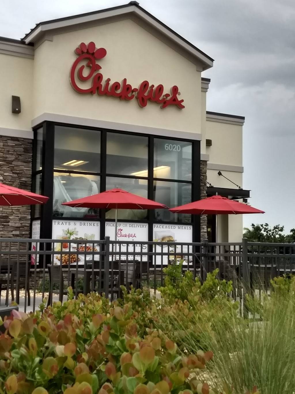 Chick-fil-A | restaurant | 6020 Elon Lane, Vero Beach, FL 32966, USA | 7725670222 OR +1 772-567-0222