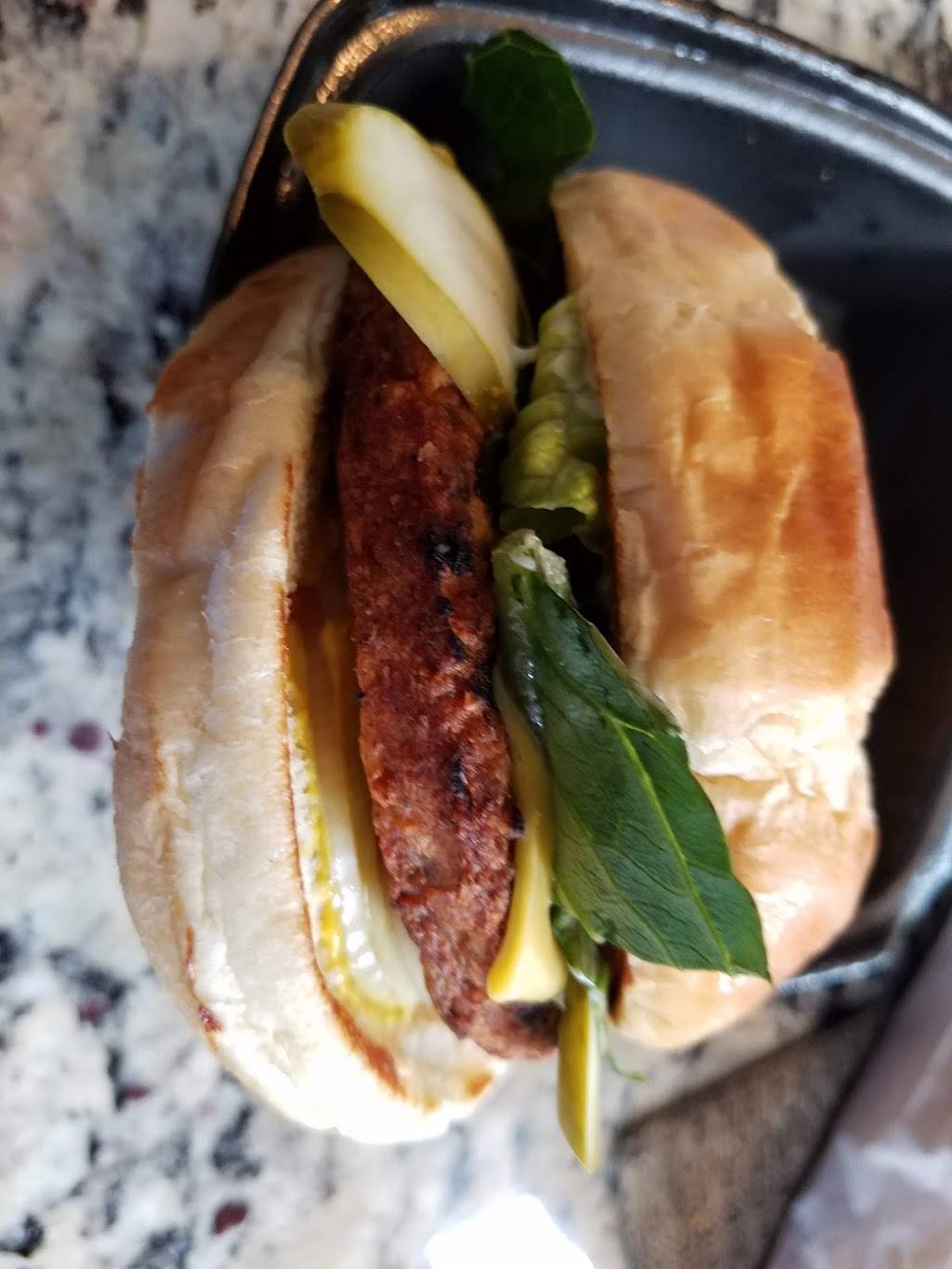 Big Sammys Hot Dogs II | restaurant | 2490 Bushwood Dr # C, Elgin, IL 60124, USA | 8475511830 OR +1 847-551-1830