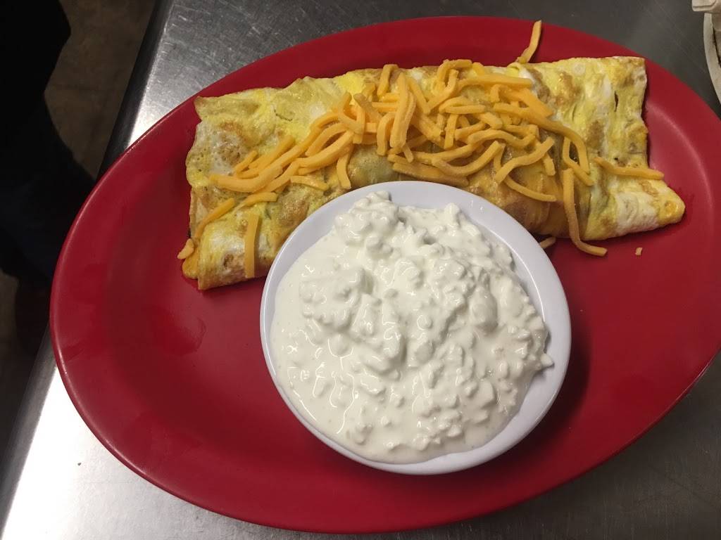 Karons Classic Diner | restaurant | 1320 US-54 BUS, Fulton, MO 65251, USA | 5736429100 OR +1 573-642-9100