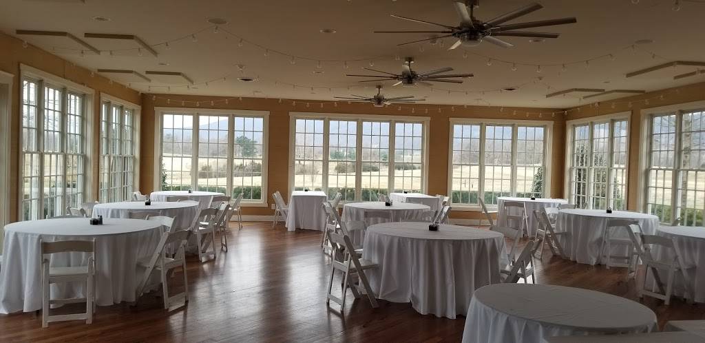 Restoration at Old Trail | restaurant | 5494 Golf Dr, Crozet, VA 22932, USA | 4348231841 OR +1 434-823-1841