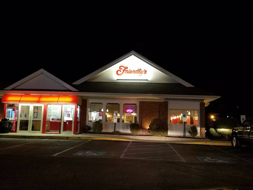 Friendlys | restaurant | 505 US-130, Cinnaminson, NJ 08077, USA | 8568294501 OR +1 856-829-4501