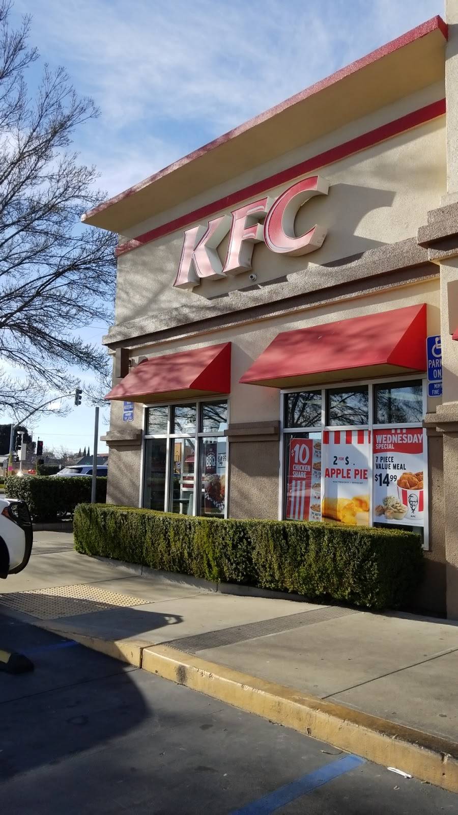 KFC | restaurant | 17630 Hesperian Blvd, San Lorenzo, CA 94580, USA | 5102782294 OR +1 510-278-2294