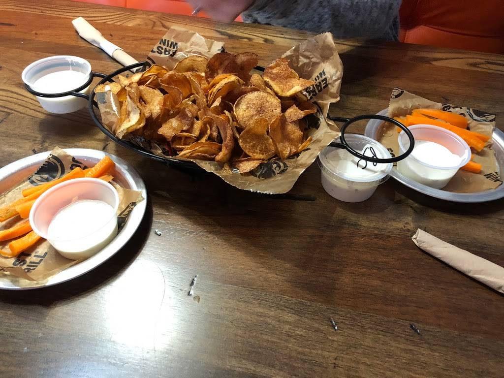 East Coast Wings + Grill | restaurant | 5140 Old Charlotte Hwy J, Monroe, NC 28110, USA | 7042894144 OR +1 704-289-4144