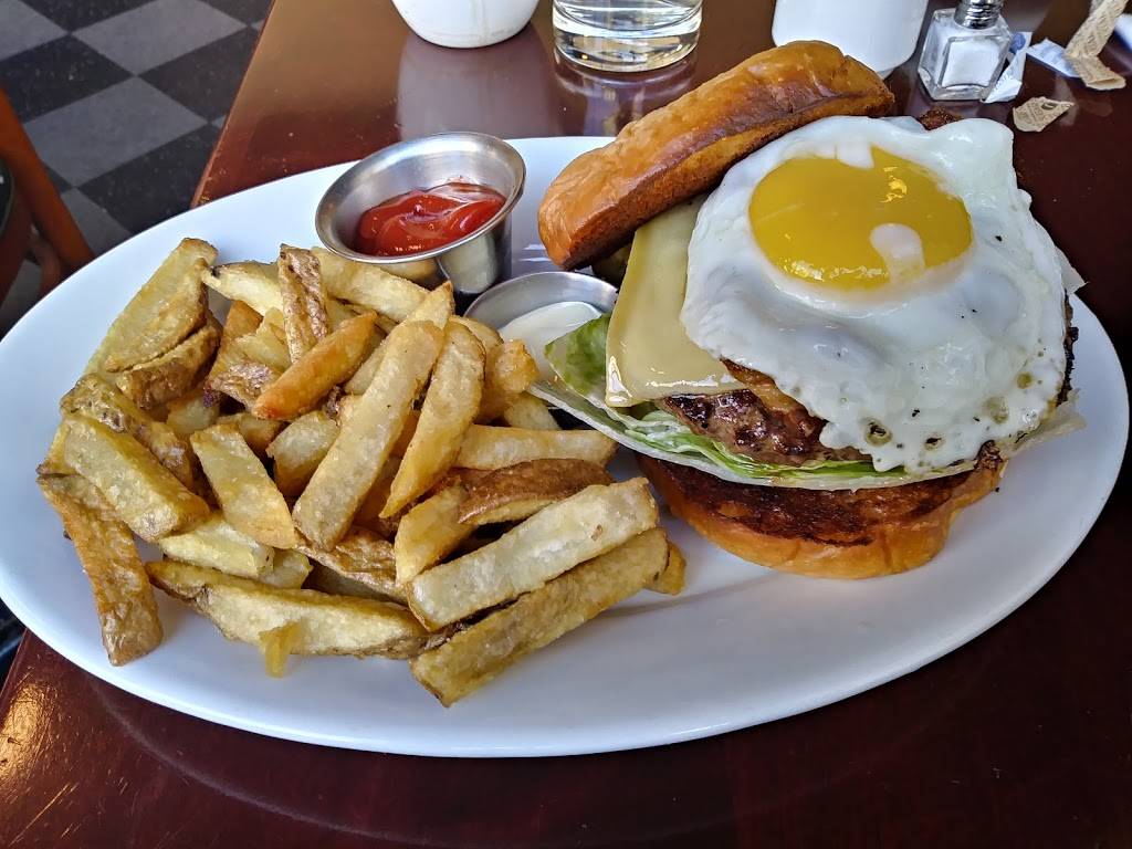 Lukas Taproom & Lounge | night club | 2221 Broadway, Oakland, CA 94612, USA | 5104514677 OR +1 510-451-4677