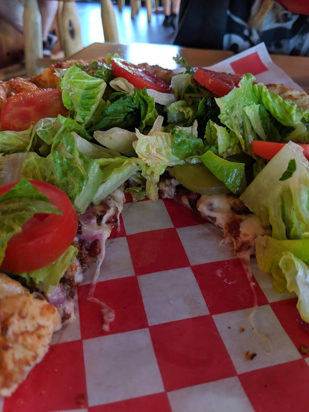 N-Dub Pizza Pub | restaurant | 633 Estrella Pkwy, Goodyear, AZ 85338, USA | 6237034909 OR +1 623-703-4909