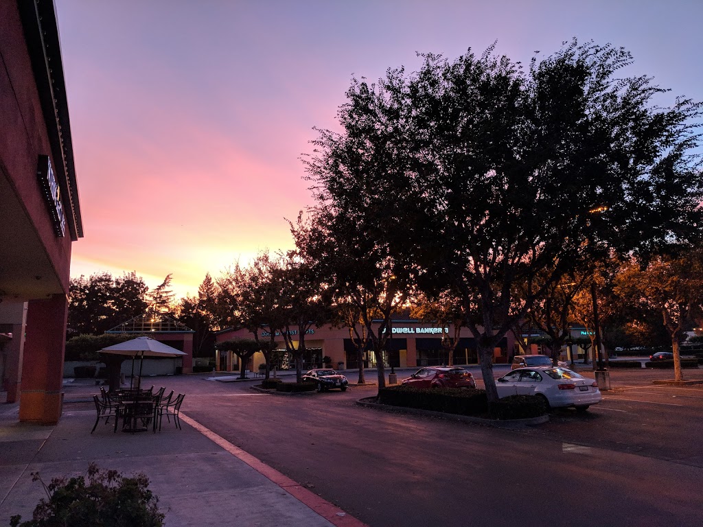 Starbucks | cafe | 1702 Meridian Ave A, San Jose, CA 95125, USA | 4082666680 OR +1 408-266-6680