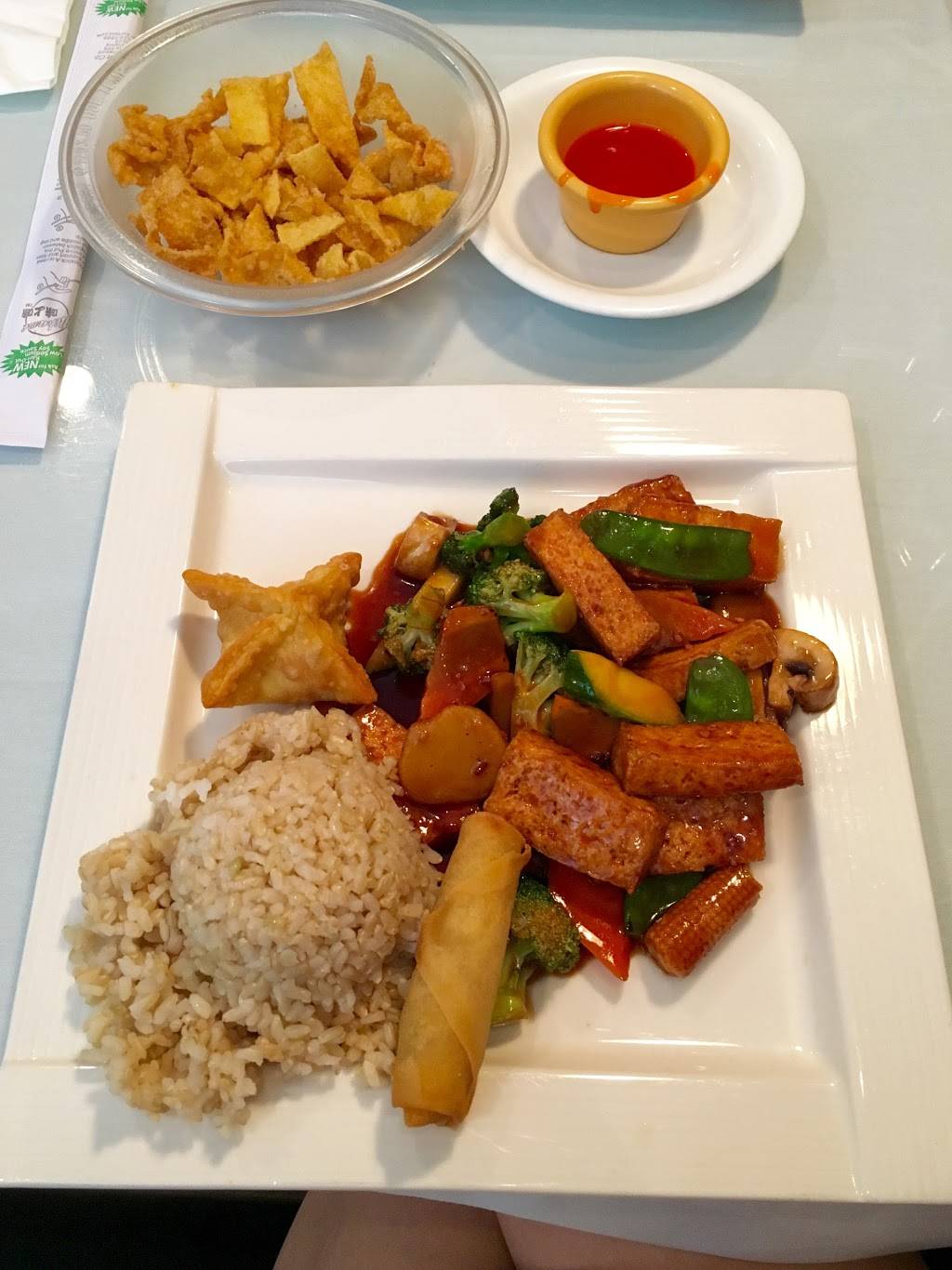 Oriental J Restaurant | restaurant | 2590 Hamilton Mill Rd, Buford, GA 30519, USA | 7709327388 OR +1 770-932-7388