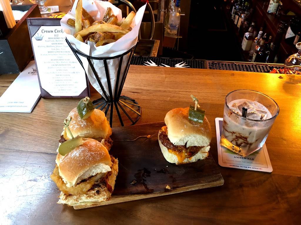 Crown | restaurant | 106 Bedford Ave, Bellmore, NY 11710, USA | 5169001560 OR +1 516-900-1560