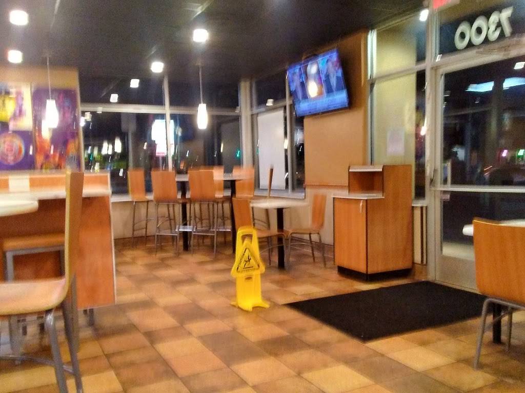 Taco Bell | meal takeaway | 7300 Niagara Falls Blvd, Niagara Falls, NY 14304, USA | 7162830644 OR +1 716-283-0644