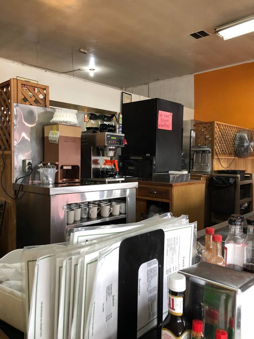 Ronakers Coffee Shop | cafe | 2123 Doolittle Dr, San Leandro, CA 94577, USA | 5103573960 OR +1 510-357-3960