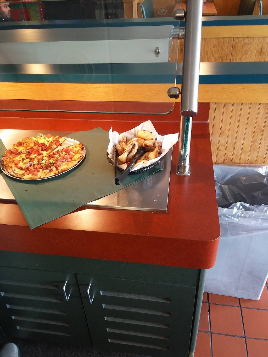 Round Table Pizza | meal delivery | 3336 N Texas St, Fairfield, CA 94533, USA | 7074266202 OR +1 707-426-6202