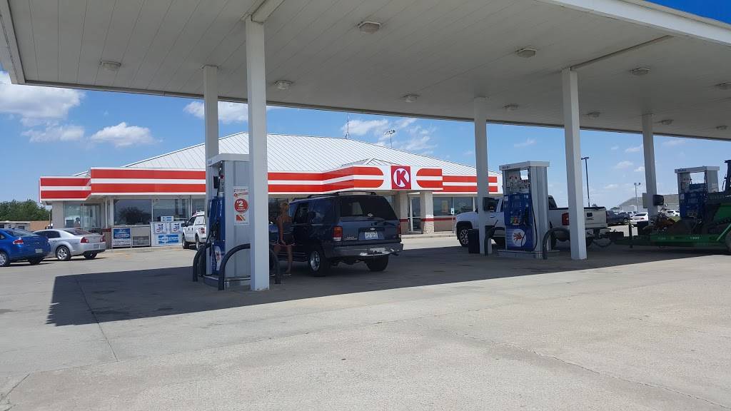 Subway | restaurant | 329 West, IL-104, Divernon, IL 62530, USA | 2176283322 OR +1 217-628-3322